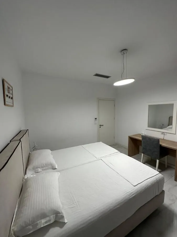 Luxury Penthouse B&E Apartment Sarande