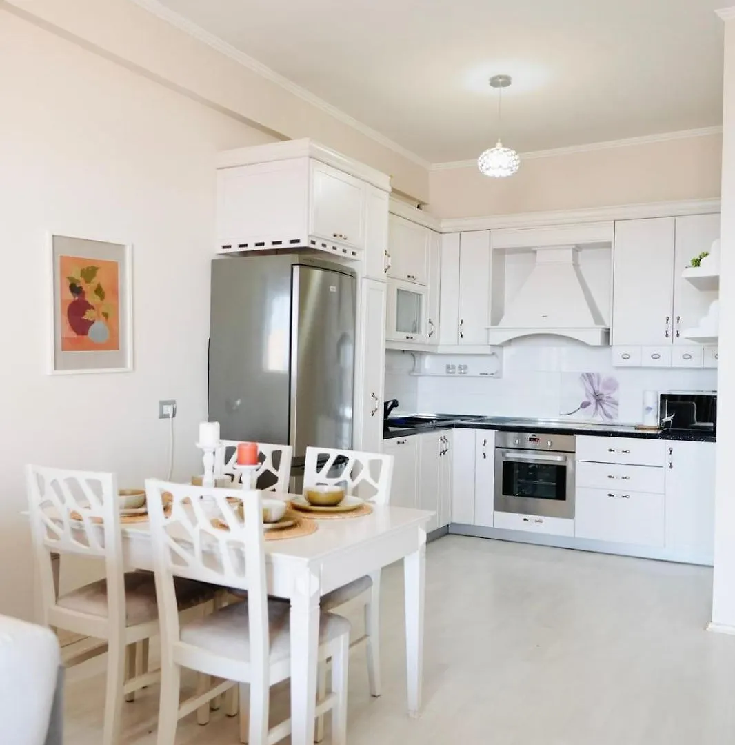 Luxury Penthouse B&E Apartment Sarande 0*,  Albania