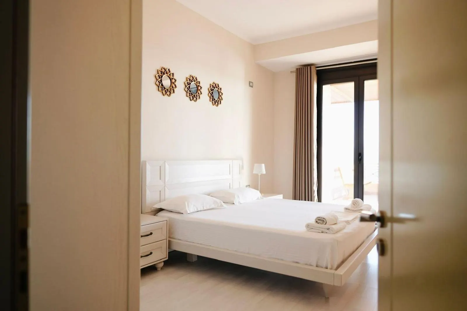 Luxury Penthouse B&E Apartment Sarande