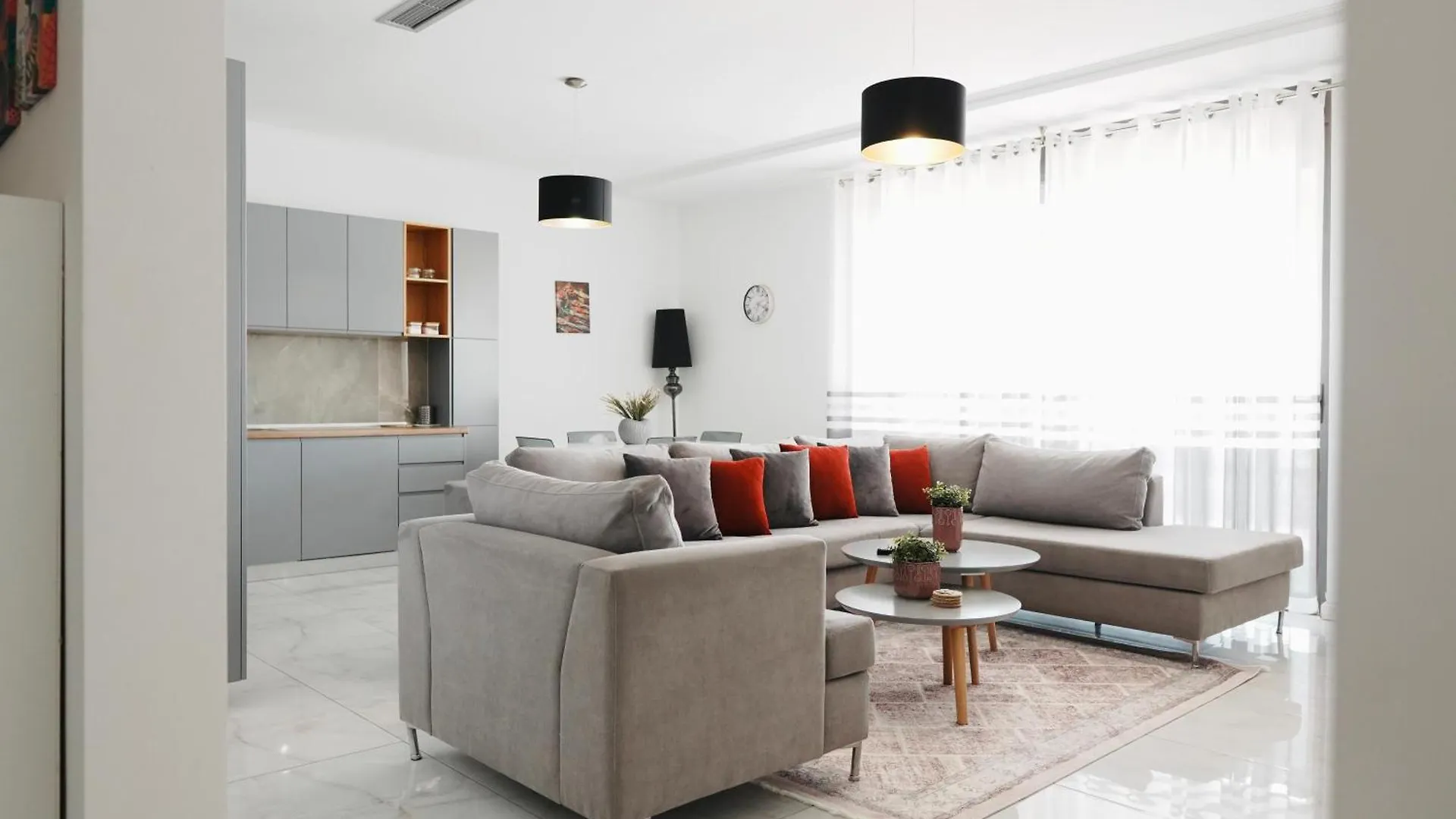 Luxury Penthouse B&E Apartment Sarande Albania