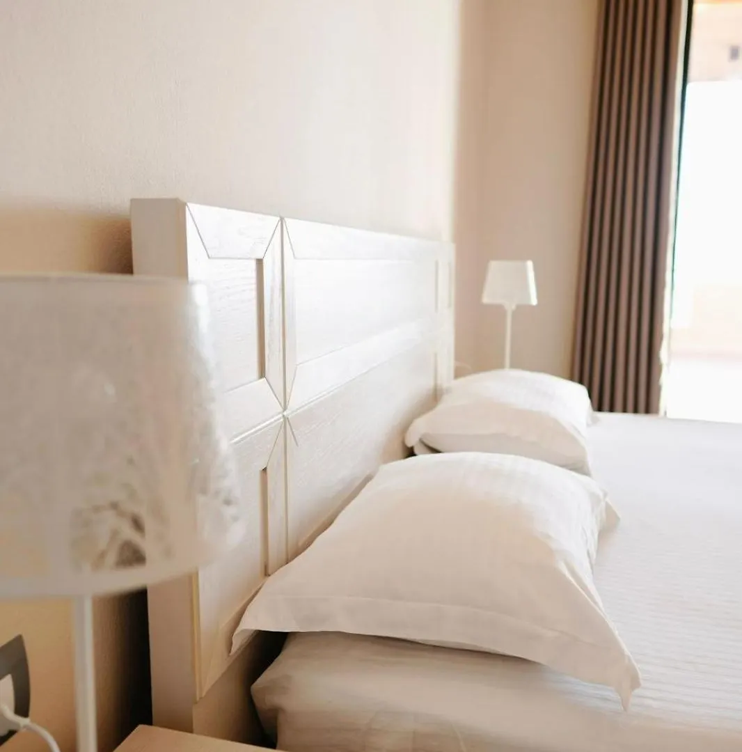 公寓 SarandëLuxury Penthouse B&E公寓