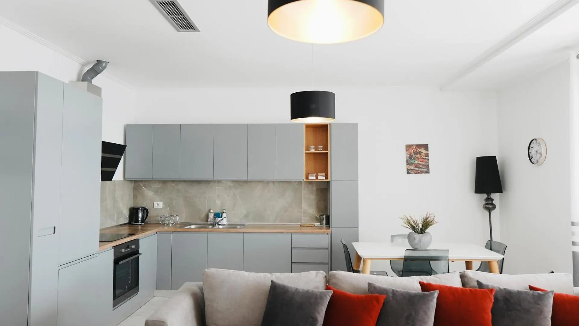 SarandëLuxury Penthouse B&E公寓 0*, Sarandë 阿尔巴尼亚